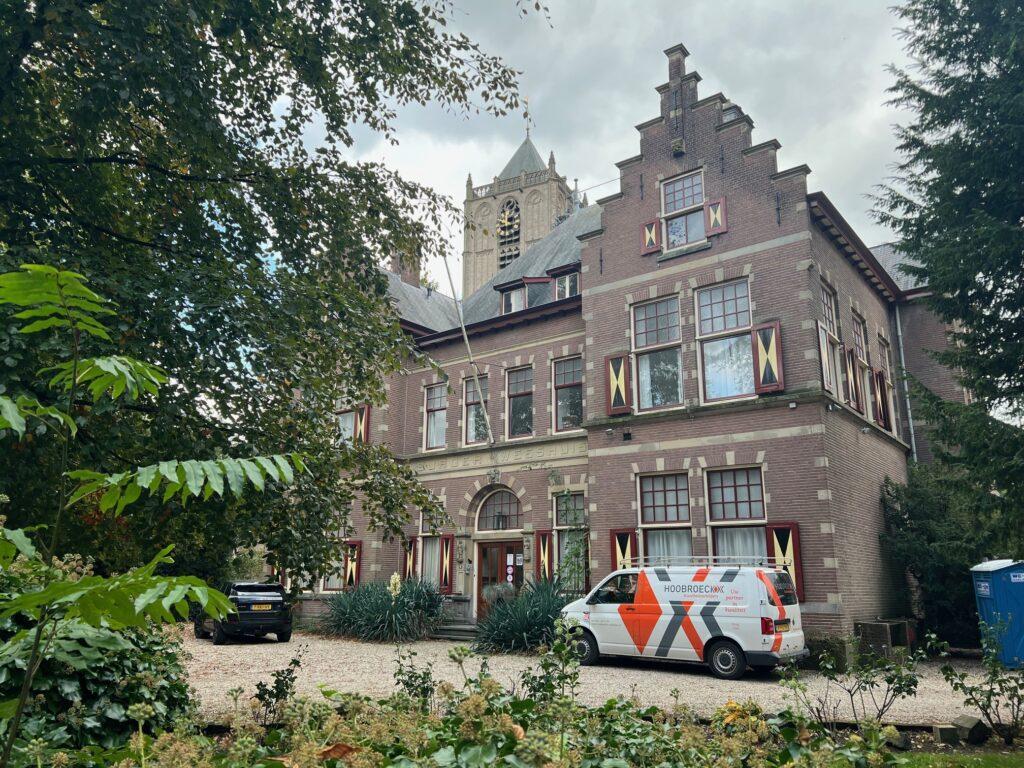 Burgerweeshuis Tiel fase 1 gereed.